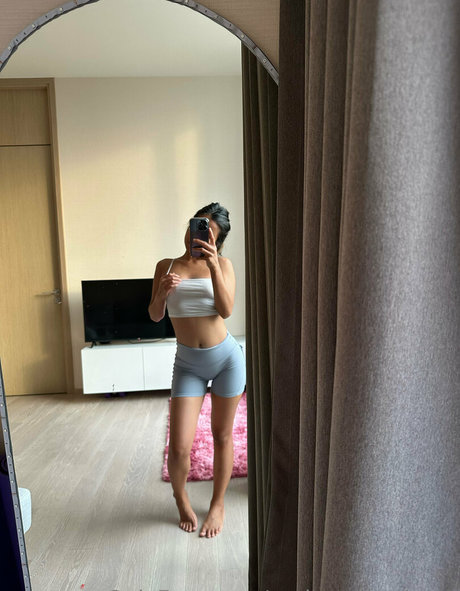 chubby mom onlyfans adult images