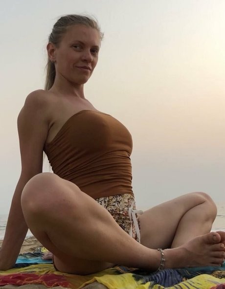 yoga asian onlyfans naked galleries