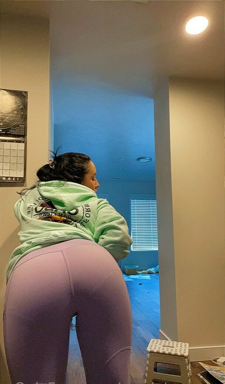 scarletss rose nice model images