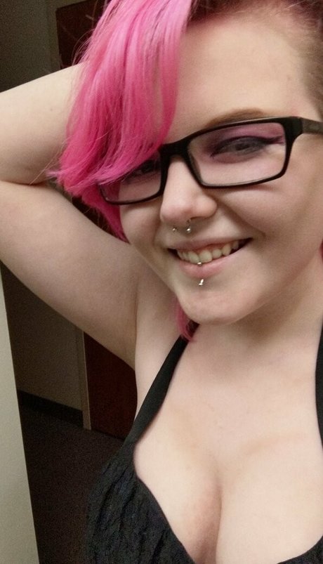 asian petite onlyfans nice image