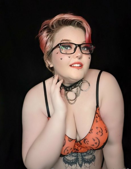 young onlyfans sexy nude archive