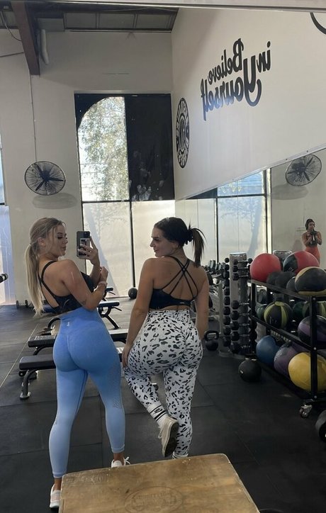 goth teen onlyfans pornographic images