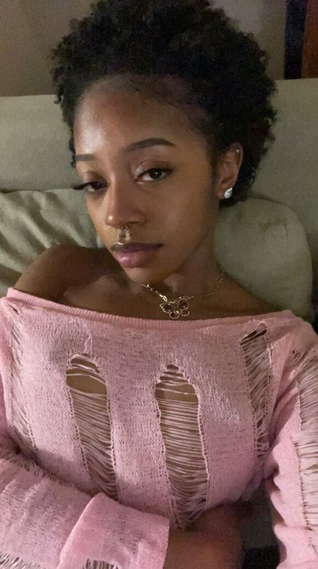 Kekedascorpio nude star img