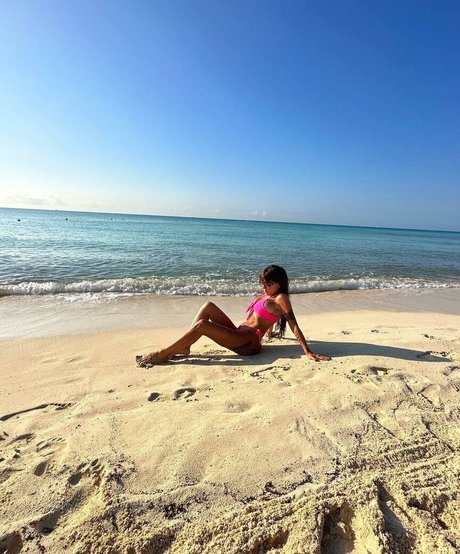 Florencia Pena pretty model photos