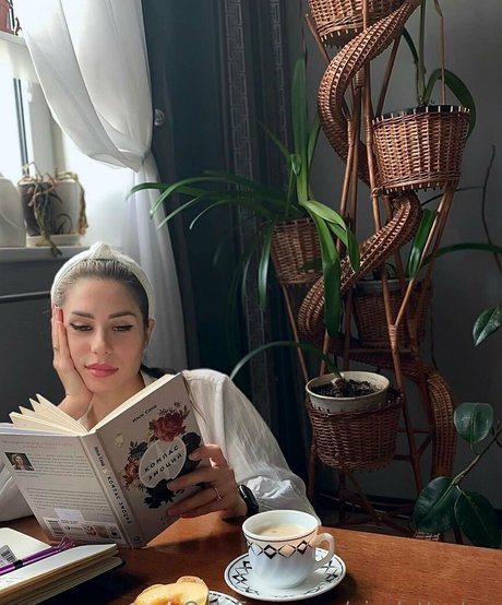 Nicoletta top adult star images