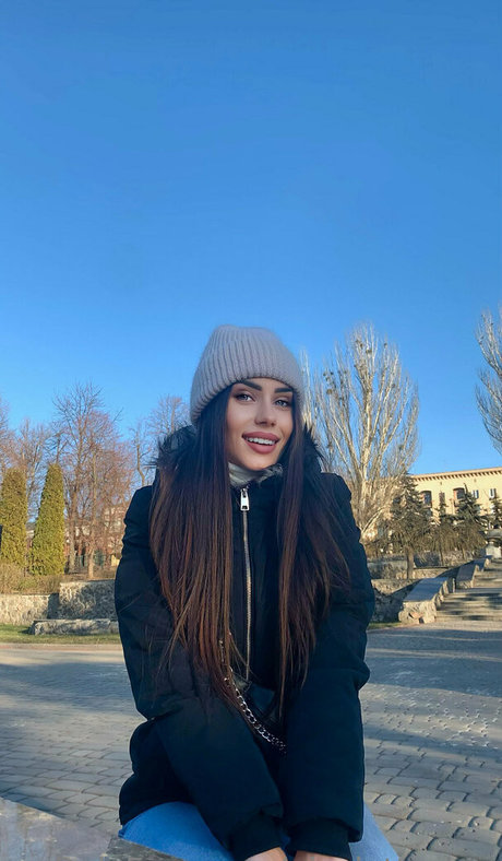 Nicoletta top star naked pics