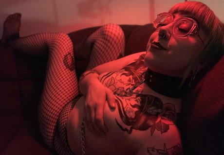 trrashvixen star high quality images