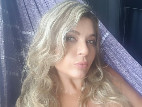 eating onlyfans free xxx gallery