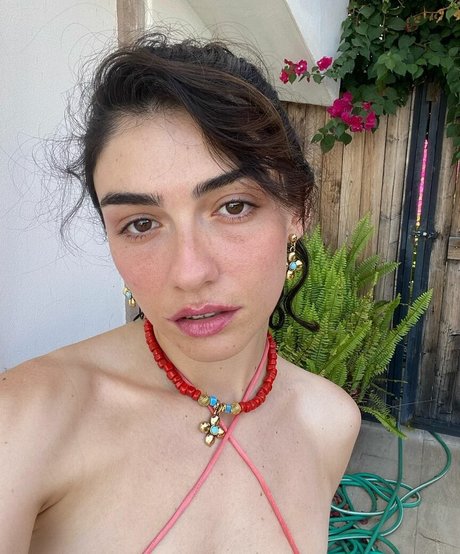 Hazar Erguclu xxx model pic