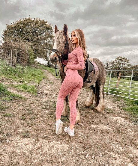 Xavia Brooke pornographic star photo