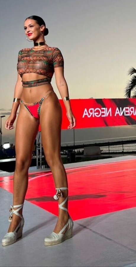 Tania Deniz free pornstar archive