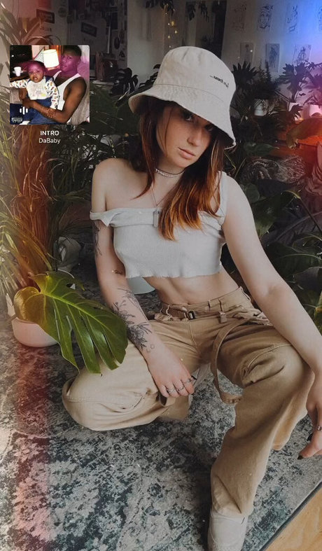 Leonie Busse pornstar sex galleries