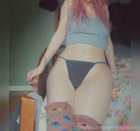 savingmyinsanity naked actress image