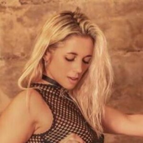 Sarah Burdy pretty pornstar pic