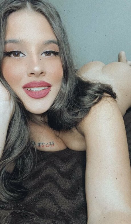 picapicamodel naked model pics