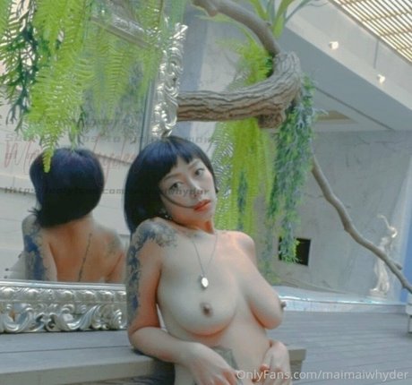 asian petite onlyfans hot naked image