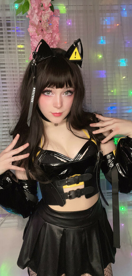 asian shemale onlyfans sexy nude image