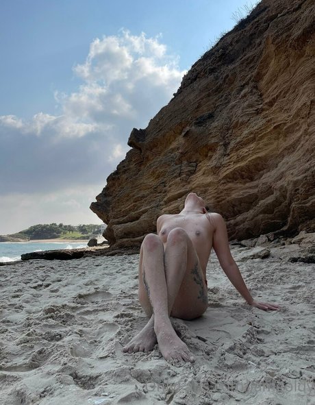 Yuval Gold pornstar pretty picture