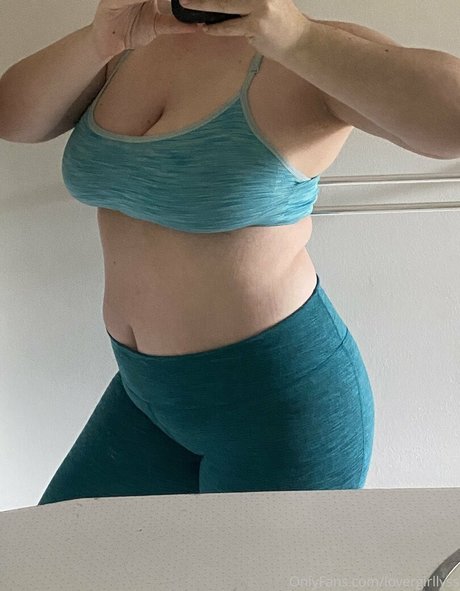 lovergirllyss pornstar beautiful picture