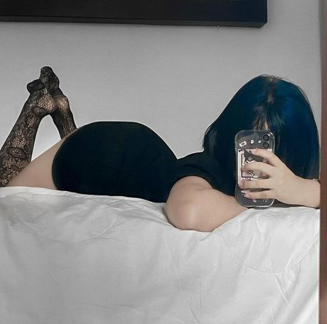 Slythye model pretty img