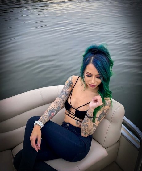 meghanelle pornstar hot pics