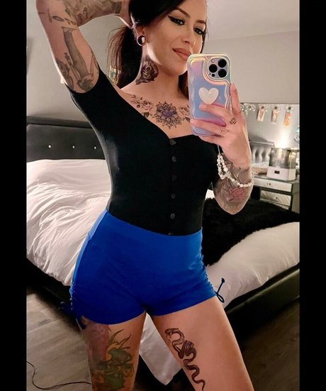 meghanelle erotic model archive