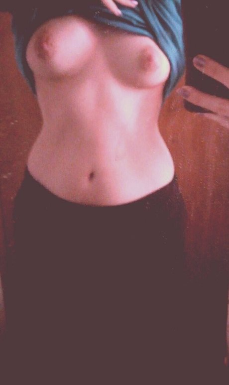 20 years old onlyfans sexy naked photos