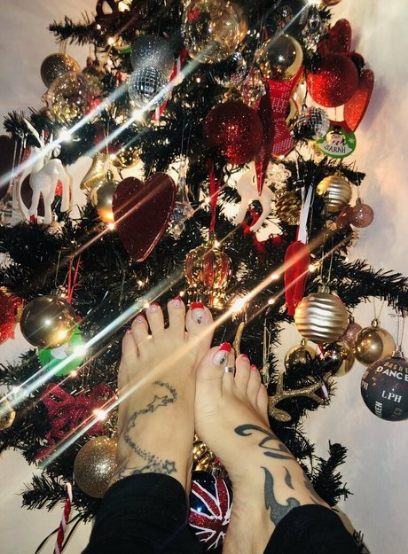 latinamarina model top photo