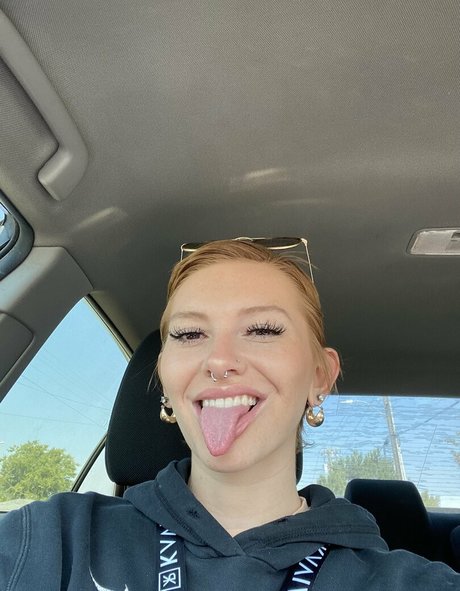 sexxilexxi23 porn model picture