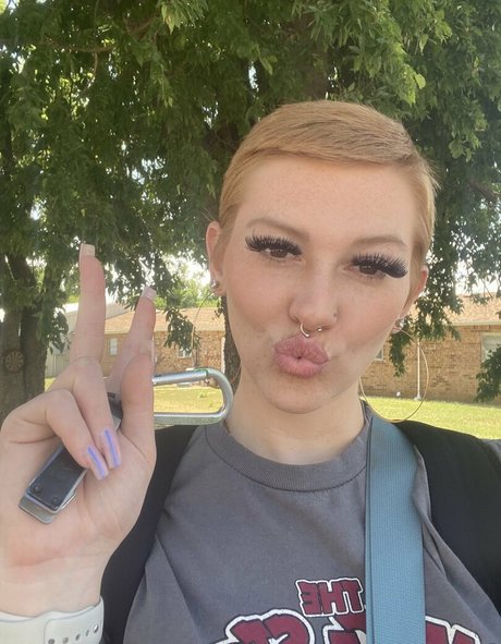 sexxilexxi23 pornstar sex photos