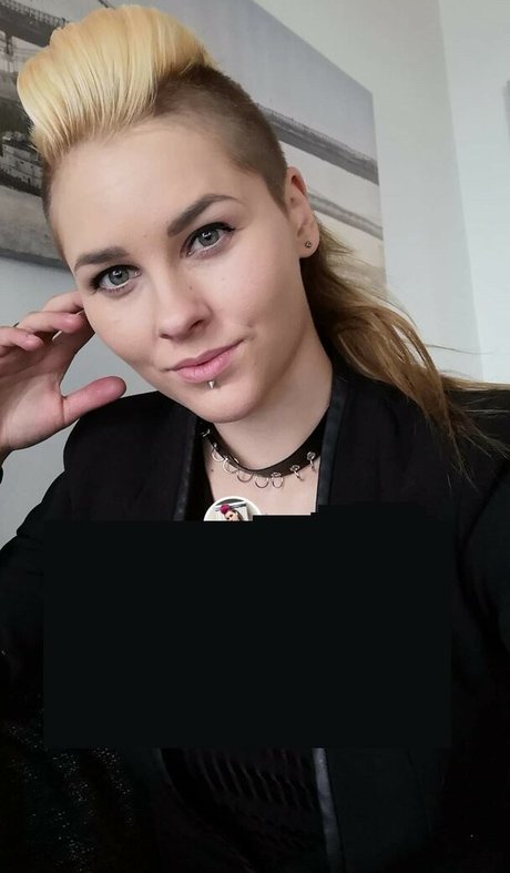 leather skirt onlyfans art xxx picture