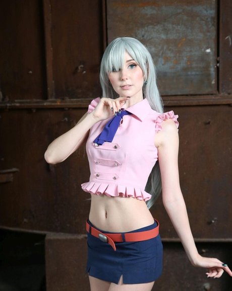 curvy solo onlyfans hd pic