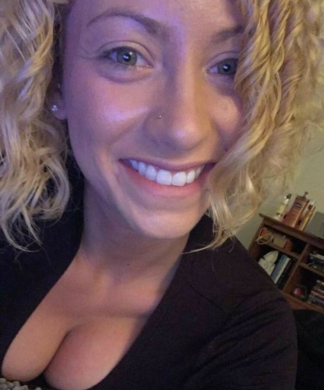 ebony lesbians onlyfans hot nude images