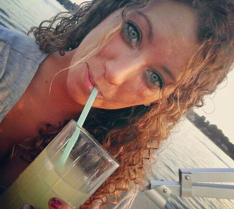 latina blowjob onlyfans top pics