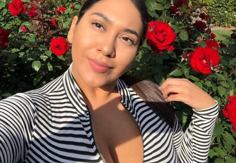 realroses xxx star archive