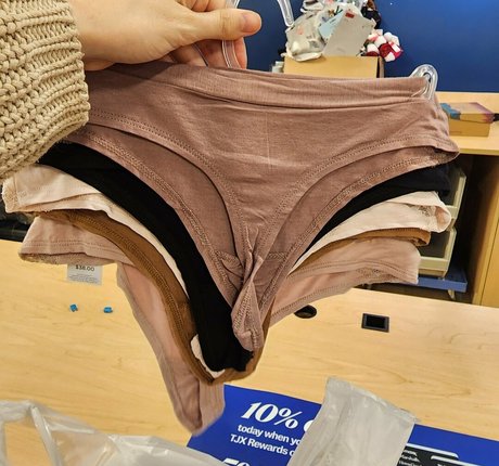 feetbeth porn star photos