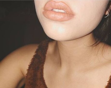 Caverly Jones adult star photo