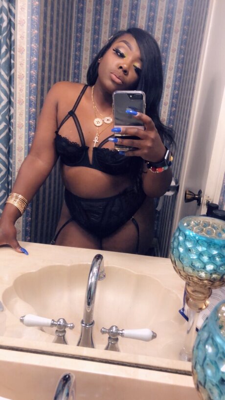 Rodricka nude actress photo