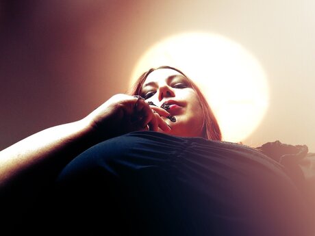 Queen Sleyah erotic actress image