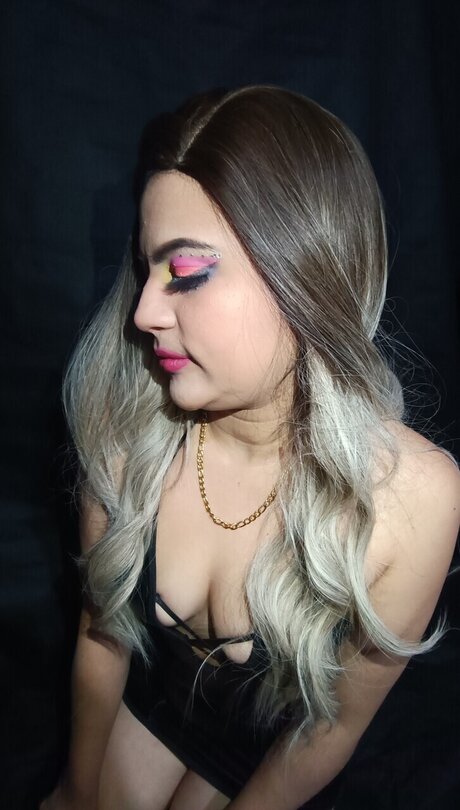 amateur latina onlyfans sexy naked images