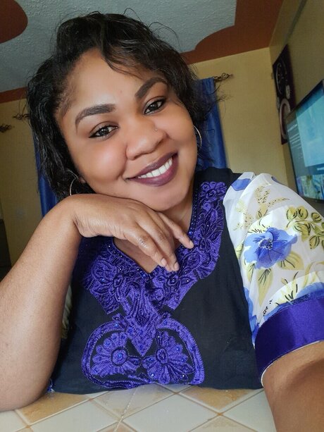 Sengo Chevros model sex gallery