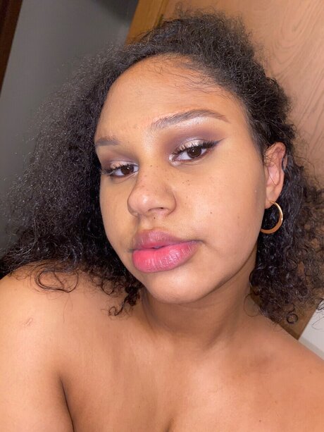 Koko_ porn model image