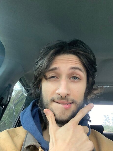 Carson Gaspedal xxx model photos