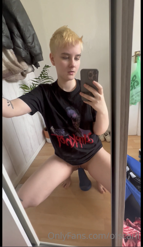 Ofscarll star erotic pic