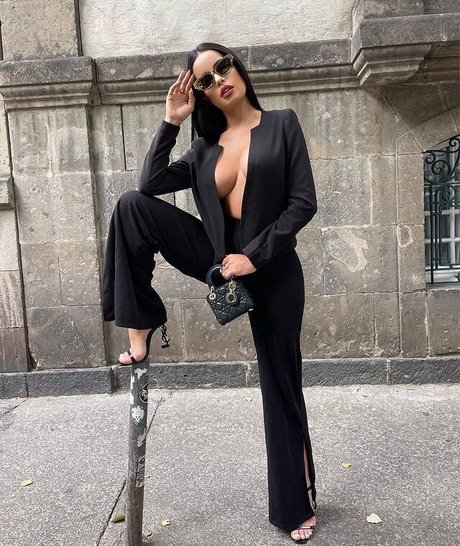 Mariell Andreina star adult images