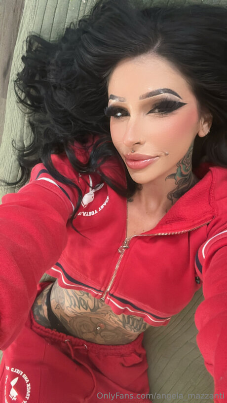 Angela Mazzanti model high quality images