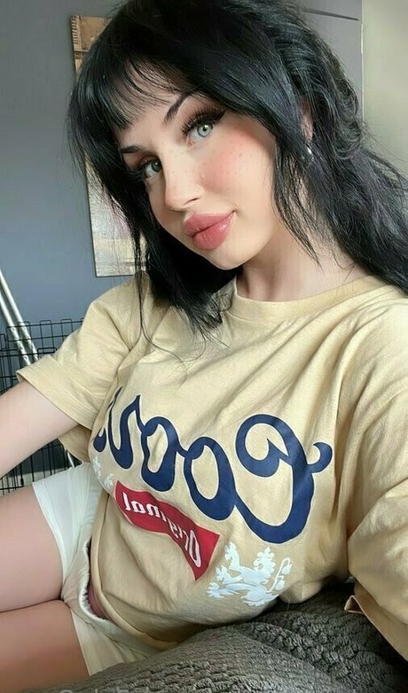 Violetbabyx perfect actress photos