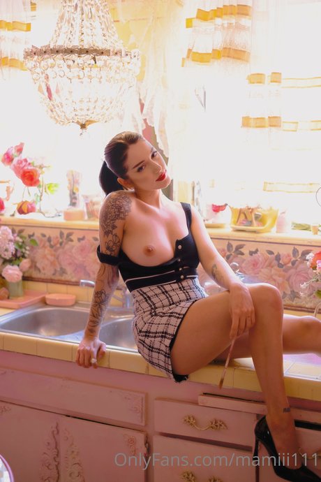 hard nipples onlyfans free nude pics