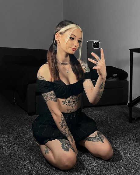 jadexberry model erotic gallery