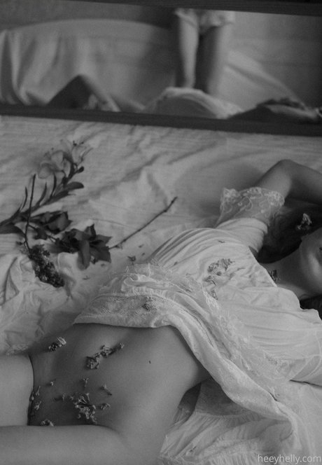 skinny onlyfans nice img